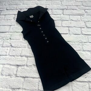 OQQ Women's Black Ribbed Snap Front Mock Neck Sleeveless Bodysuit Shorts Small
